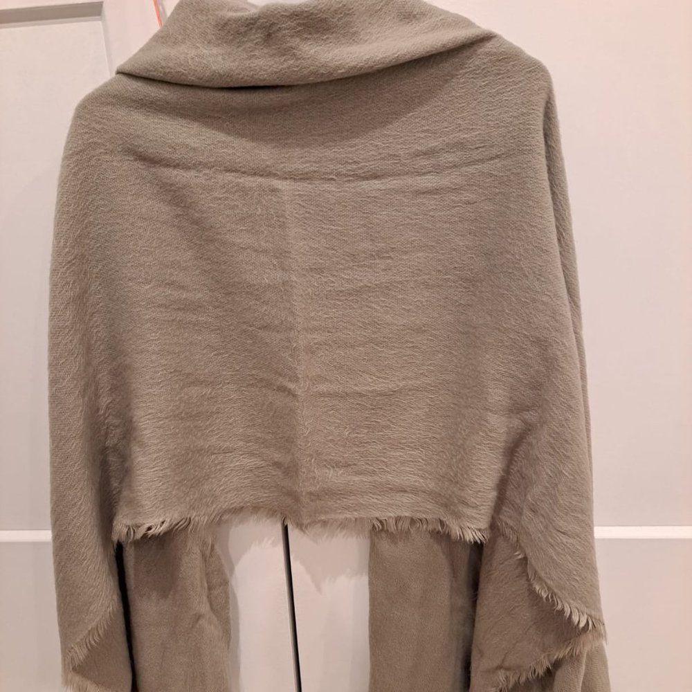 scarf
